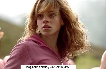 Emma Watsone - cateodata e asa de....nush dar numi plac mutrele - ...::::Harry Potter::::...