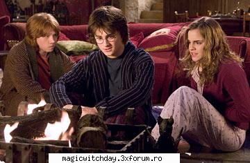 Emma Watsone - mai eu nush ce sa zic dar nu imi place si gata - ...::::Harry Potter::::...
