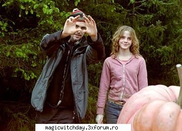 Emma Watsone - ca sa fiu sincera nui mare branza de Elvetia cred - ...::::Harry Potter::::...