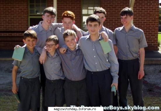 Rupert Grint - si eu am poza cu autograf a lu ron dany si emma - ...::::Harry Potter::::...